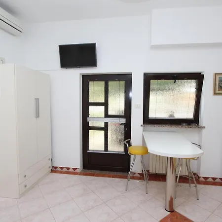 Buric Apartament