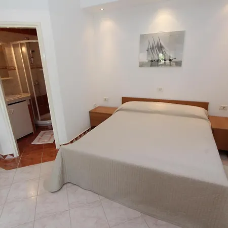 Buric Apartament *